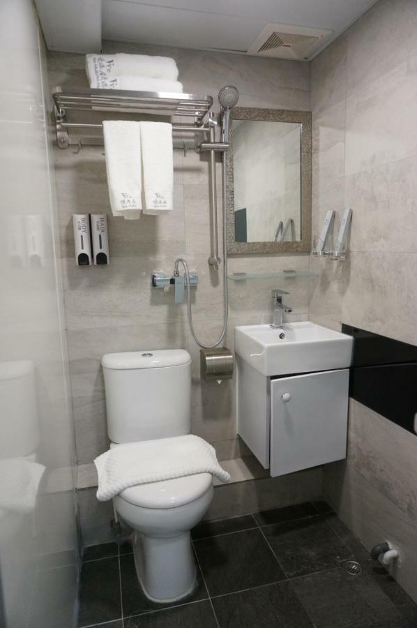 Vve Vve Hotel Χονγκ Κονγκ Εξωτερικό φωτογραφία